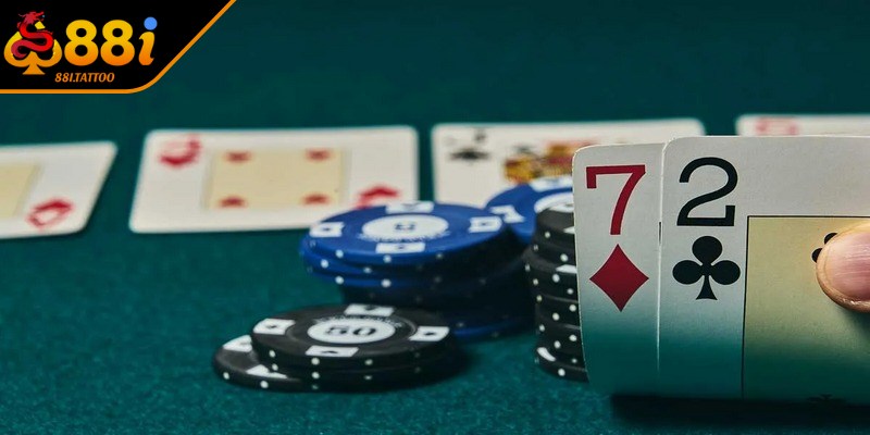 Bluff Poker Là Gì? Toàn Tập Cách Dùng Đúng Chuẩn 2025